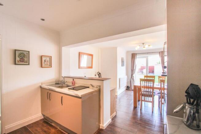 Kitchen/Dining Room