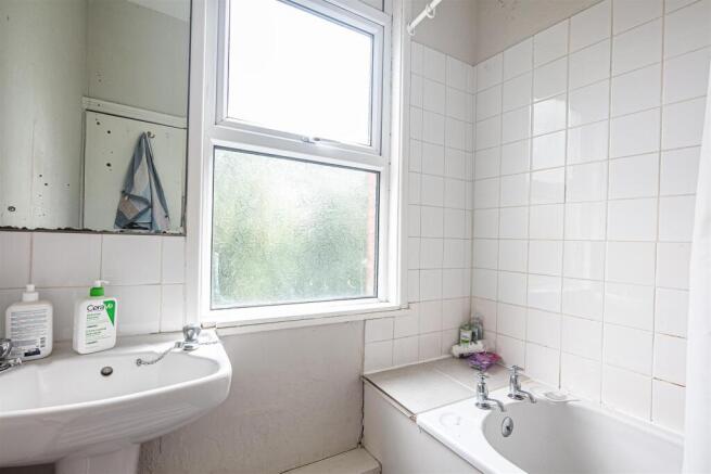 6 bed Terraced for sale Image 11