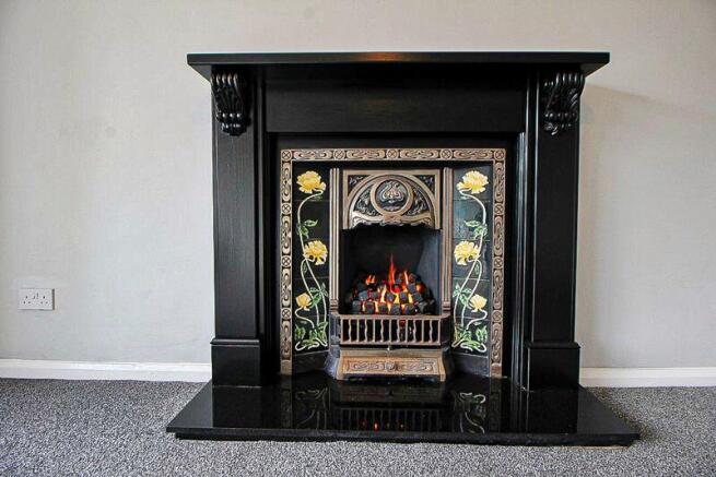 FEATURE FIRE-PLACE