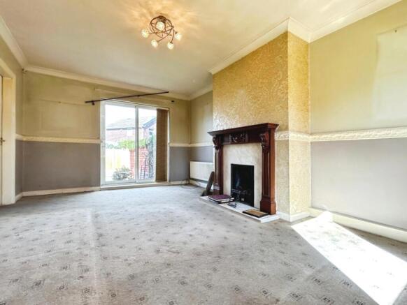 3 bed Semi-Detached for sale Image 6