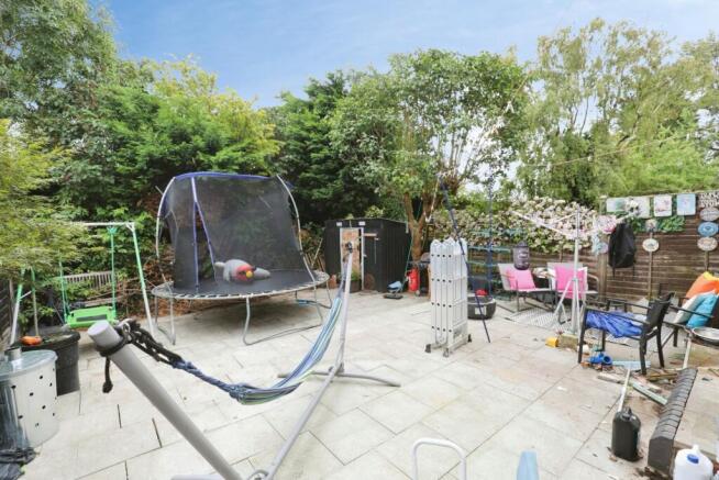 3 bed Semi-Detached for sale Image 10
