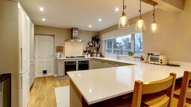 3. Kitchen 4