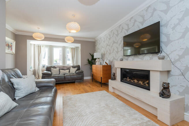 82 crookston Drive Glasgow G52 3LZ-32