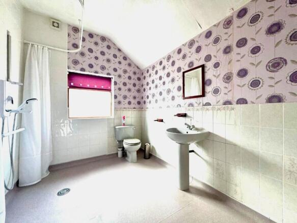 2 bed Terraced for sale Image 6