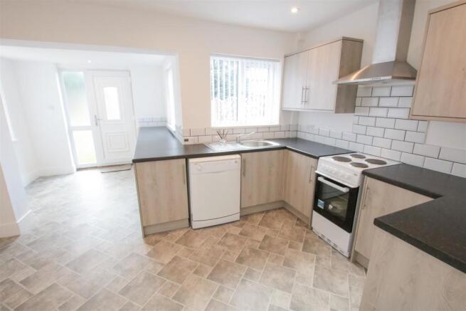 EXTENDED DINING KITCHEN
