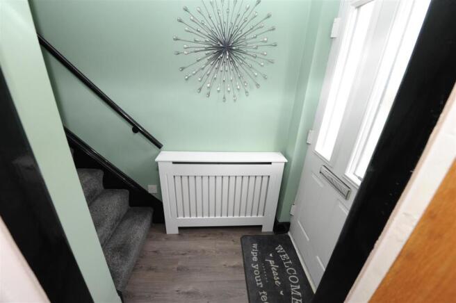 3 bed Semi-Detached for sale Image 4