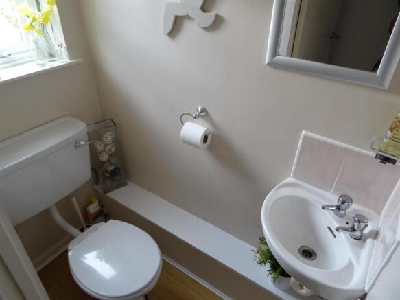 Cloakroom/WC