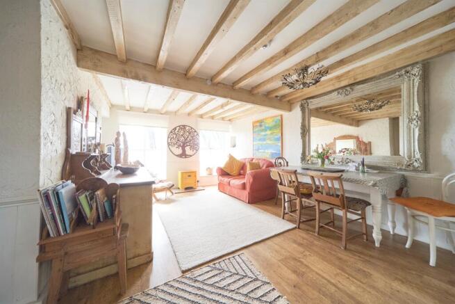 3 bed Barn Conversion for sale Image 10