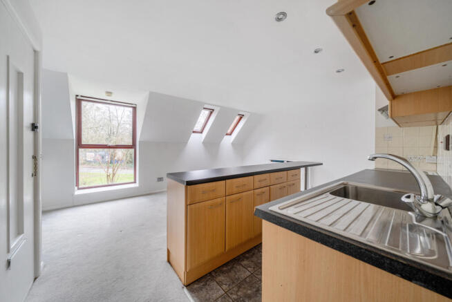 1394850-8-694a912...