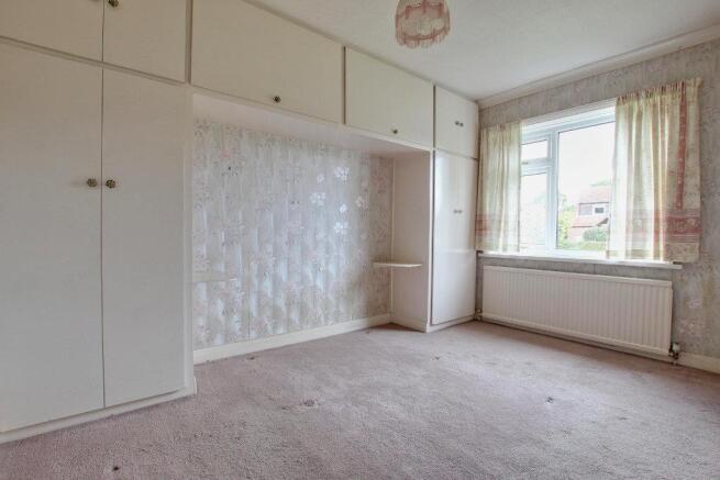 BEDROOM 2 (FRONT)