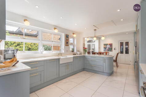 Adrian Road, Abbots Langley