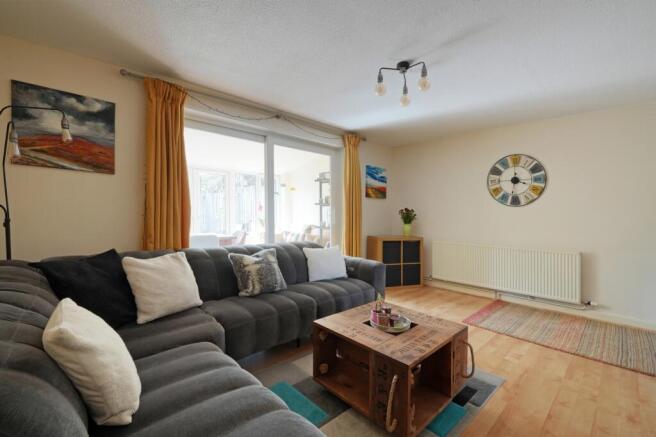 3 bed End of Terrace for sale Image 4