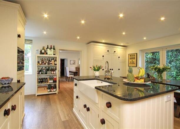 Large Kitchen
