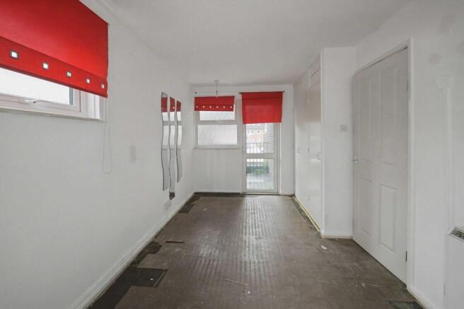 Flat 80 Monks Way, Southampton, SO18 2LP