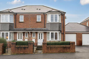 9, Damson Row, Torres Vedras Drive, Wellington TA21 9BN