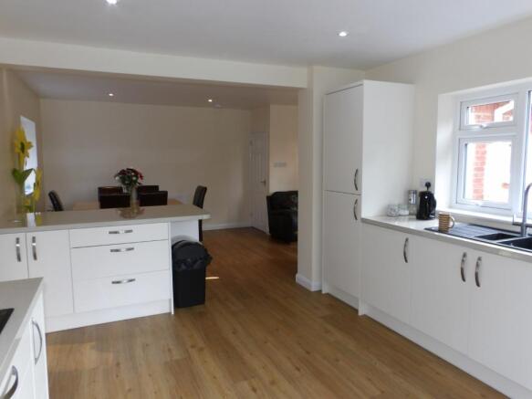 Open Kitchen Diner