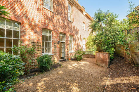 Russells House, Greenbank Road, Watford WD17 4RJ