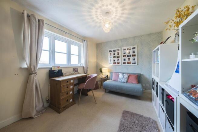 46 Foxhill Close-016.JPG