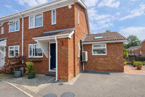Cowslip Close, Gosport, PO13