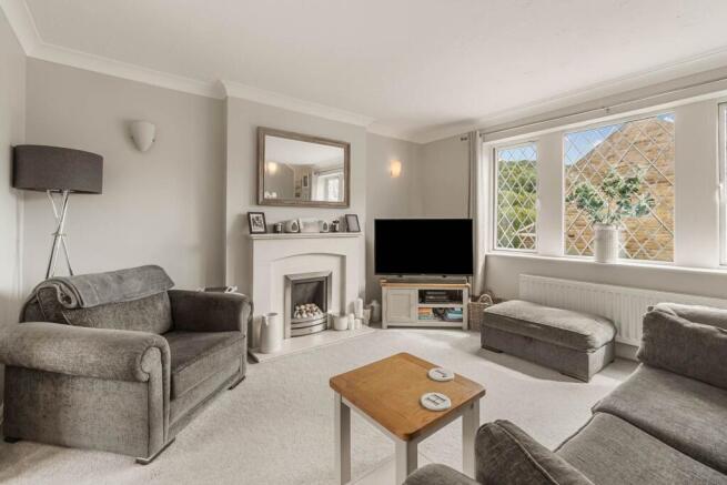2 bed Town House for sale Image 4