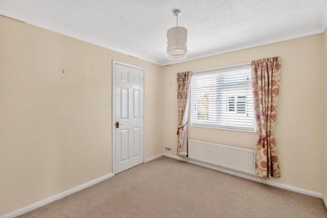 2 bed Park Home for sale Image 11