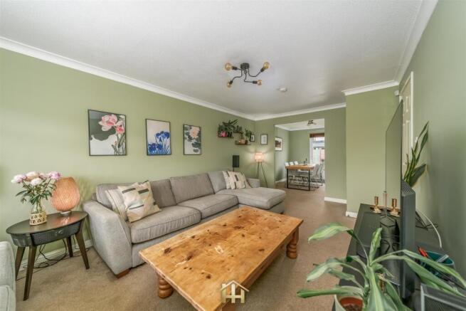 102 WILLIAM FITZGERALD WAY DD4 4UN 110626 EDIT (11