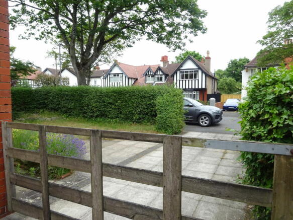 Photo 29