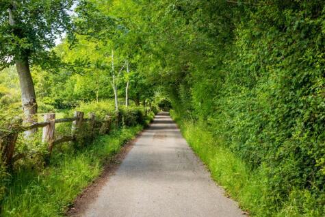 Coneyhurst Lane, Ewhurst, Cranleigh, Surrey, GU6