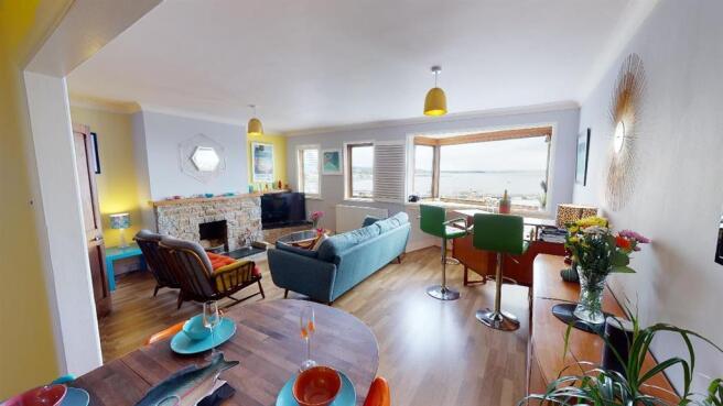 Living Room/dining room