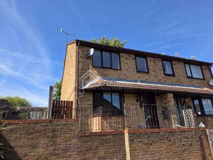 Heaton Grange, Batley