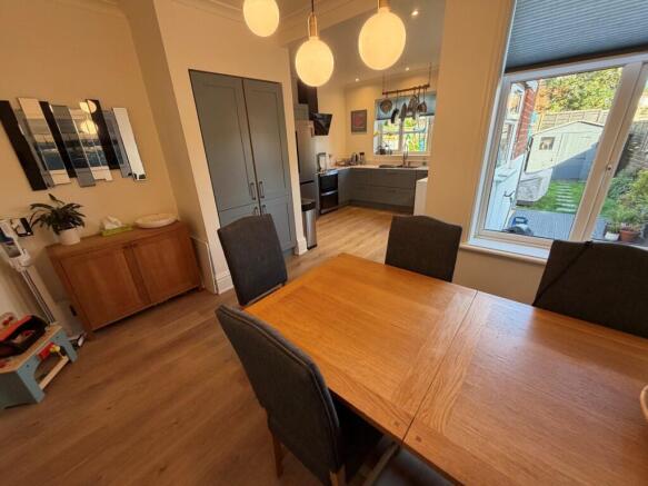 Lumsden Avenue, Shirley, Southampton, SO15 5EJ photo 4