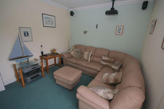 Bedroom 3  / cinema