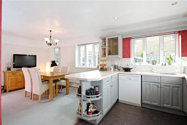 Kitchen/Breakfast Rm