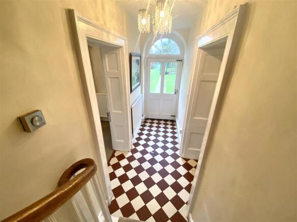 MAIN ENTRANCE HALL