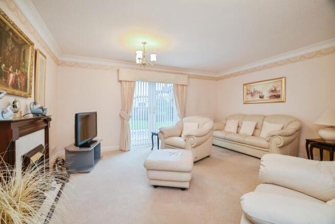 Druridge Grove, Redcar, TS10 photo 4