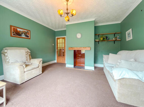 3 bed Bungalow for sale Image 4