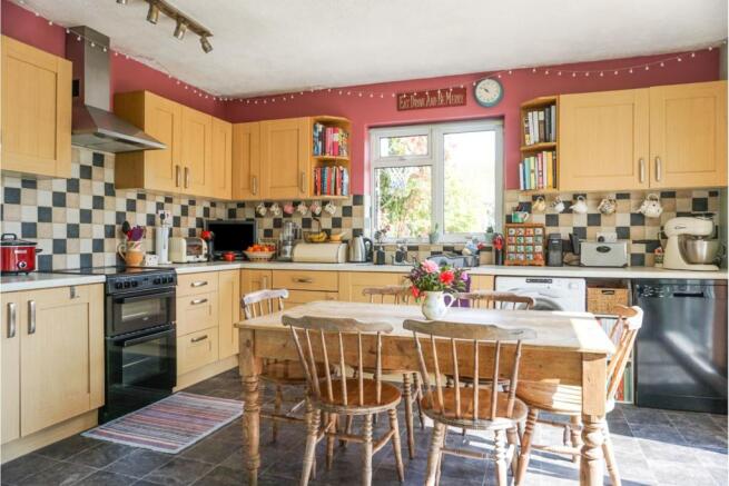 Kitchen/Breakfast