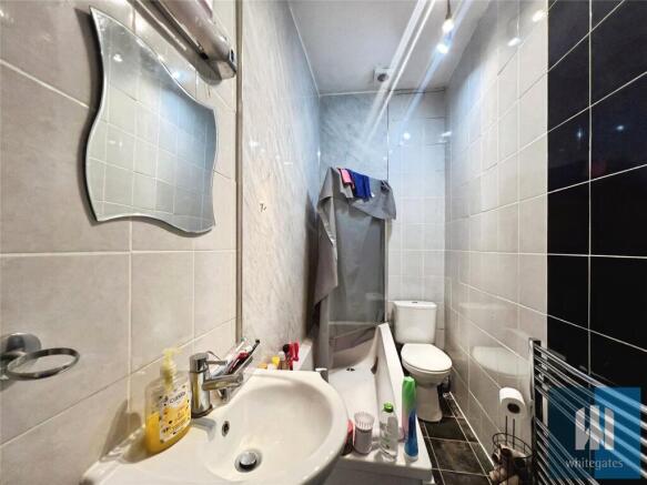 2 bed Terraced for sale Image 9