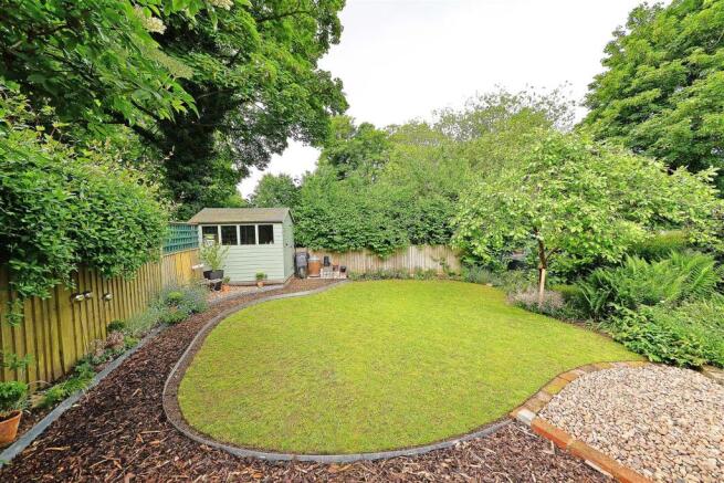 GARDEN 4.jpg