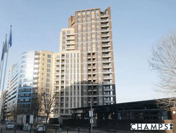 2 bed flat to rent Western Gateway, London E16