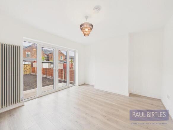 Park Road South, Urmston, Trafford, M41 5AR photo 4