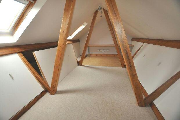 Loft Room/Hobbies Ro