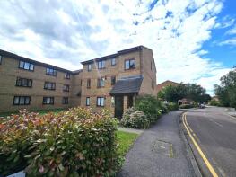 32, Brindley Close, Wembley HA0 1BS