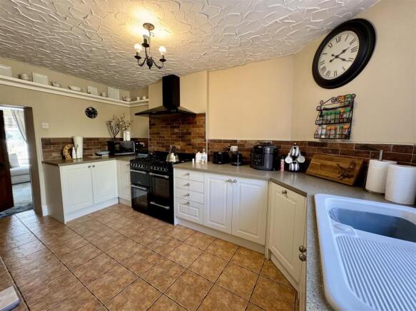 2 bed End of Terrace for sale Image 12