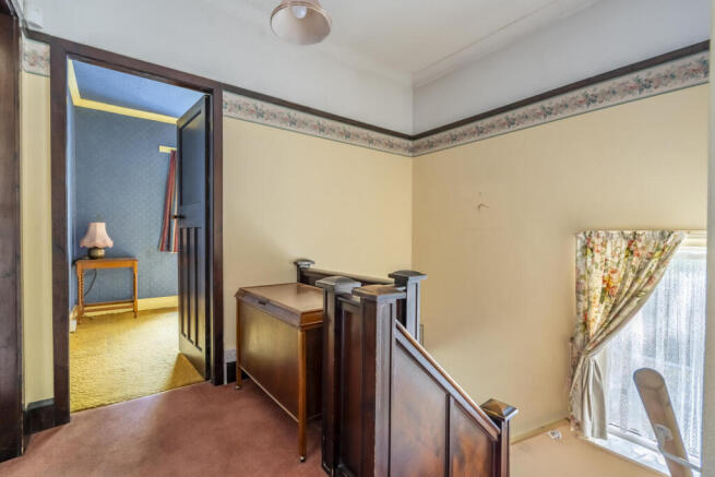 3 bed Semi-Detached for sale Image 8