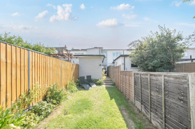 1335666-6-6899ee8...