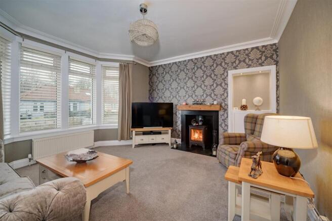 11 Harefield Avenue Dundee-6.JPG