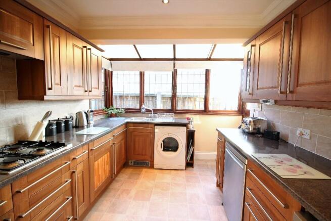 Kitchen 1