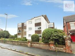 Flat 5, Leemark House, Granville Road, Littlehampton BN17 5JS