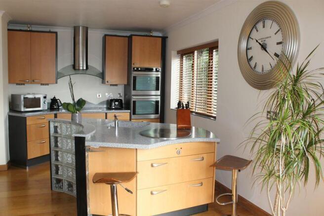 Kitchen/Breakfast